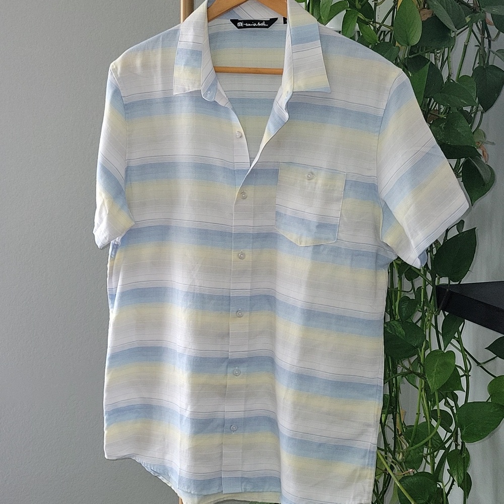 Travis Mathew Light Blue and Pale Yellow Striped Short Sleeve Shirt Size L